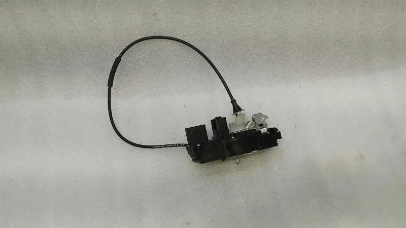 Tesla model s 75 передняя часть правый door lock 6008912-00c в Украине