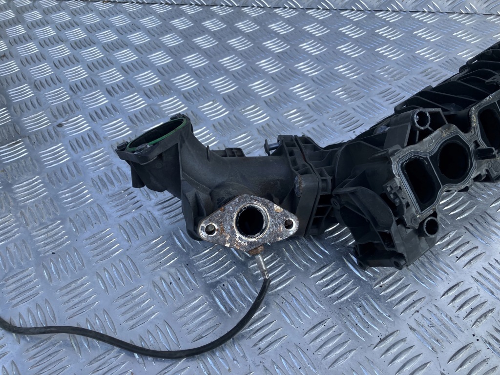 фото №7, Коллектор впускной  bmw 1 f20 2.0 d 8506406