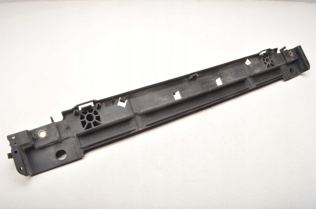 Lexus ct 200h кронштейн радіатора Зі Шроту