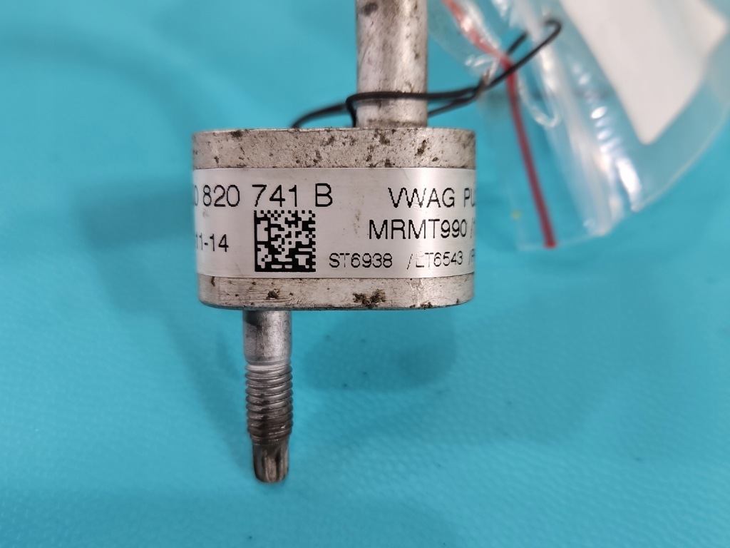 фото №3, Шланг кондиціонера трубка vw golf vii 5q0820741b