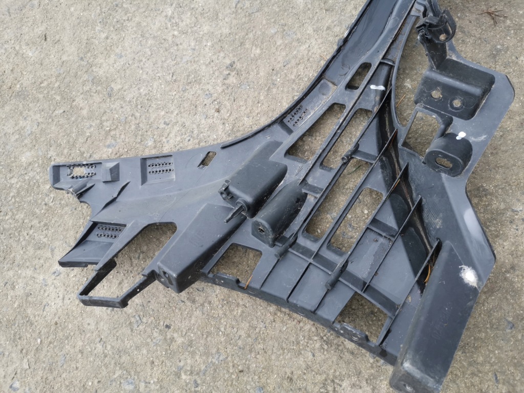 фото №5, Направляющая левый бампера перед renault talisman