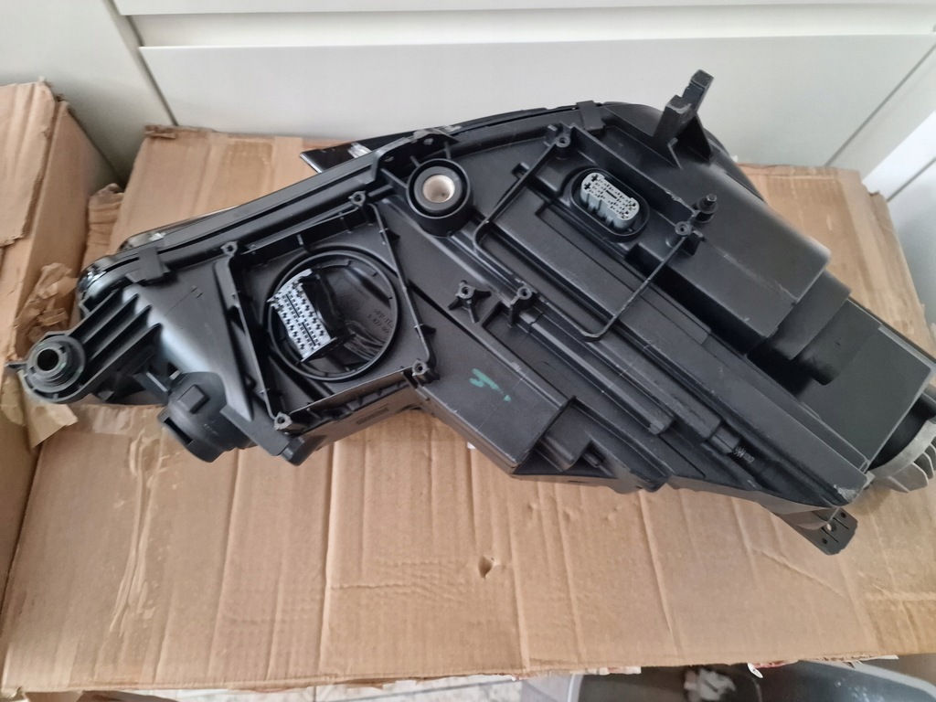 фото №8, Audi a4 b9 matrix лампы