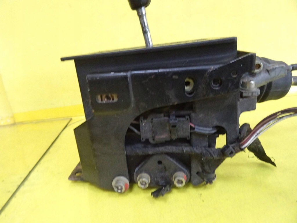 фото №7, Домкрат автоматическая коробка передач audi a6 s6 c4 4a 441713101f nr80