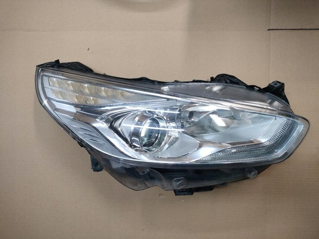 фото №1, Ford s-max mk2 galaxy led лампа права перед eu