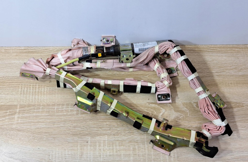 фото №1, Toyota rav4 ii 00-05 5d шторка безопасности левая