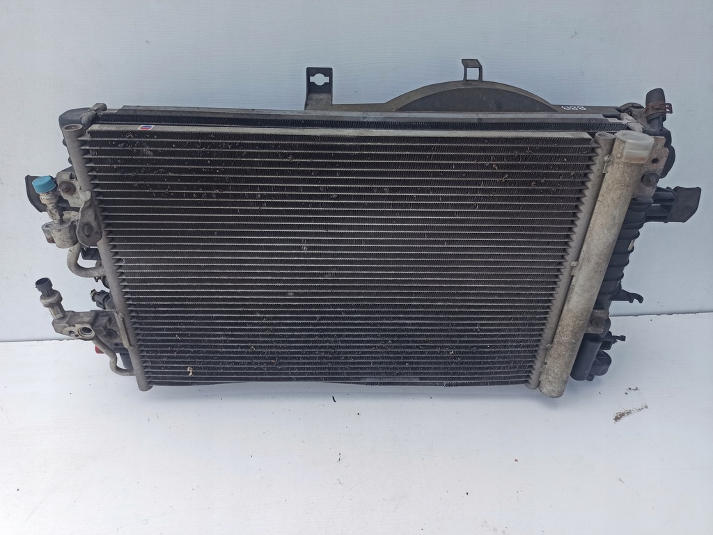 фото №8, Комплект радіатор вентилятор opel astra iii h lift 1.6b 1.8b 16v