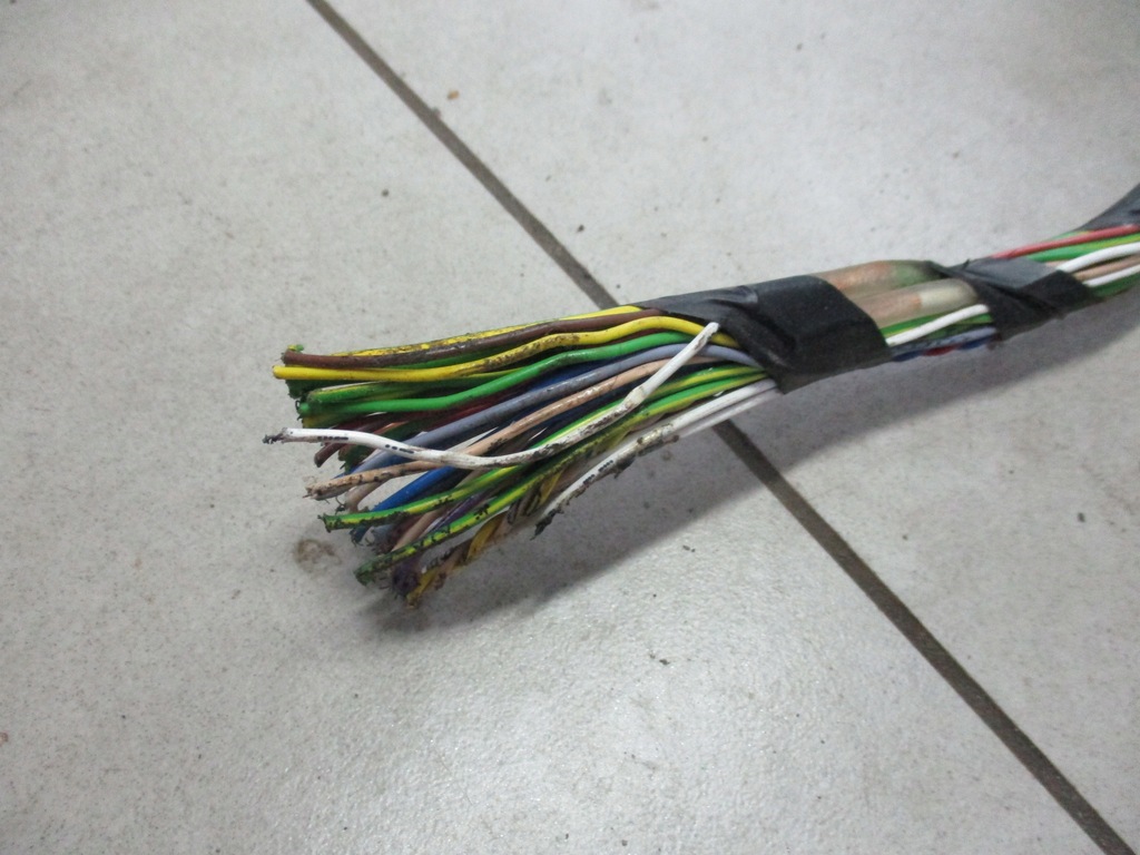 фото №8, Partner berlingo 13-18 electric электрик жгут электропроводка отсек двигателя