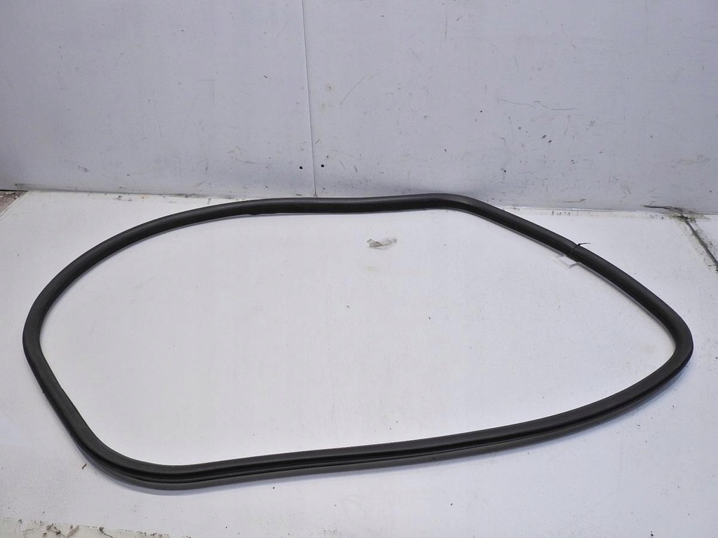 фото №6, Прокладка дверь правый задняя volvo v70 iii