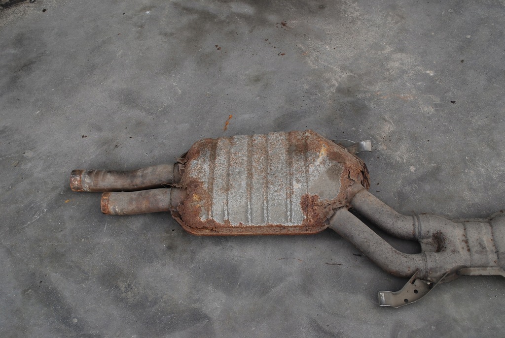 фото №5, Гаситель средний audi a8 d2 6.0 w12 4d0253411a