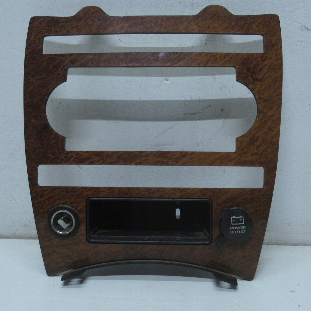 фото №1, Jeep cherokee wk 08r панель рамка прикурювач