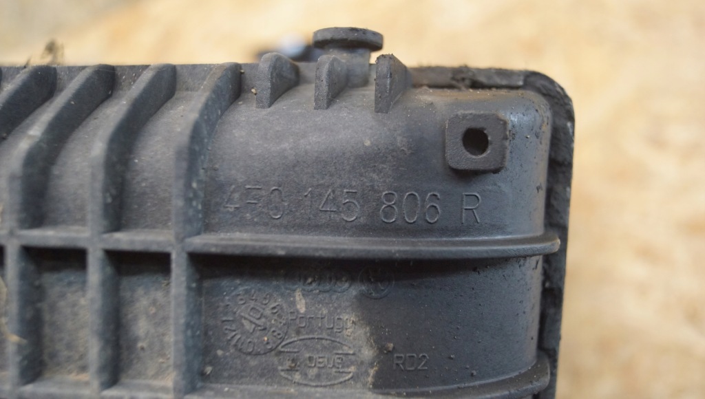 Интеркулер audi a6 c6 2.7 tdi 4f0145806r Киев