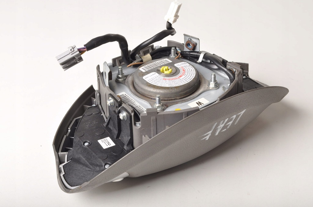 фото №8, Nissan leaf i ze0 подушка воздушная водителя подушка безопасности