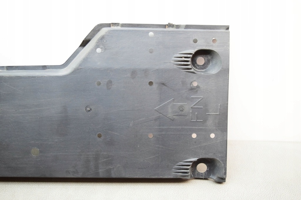 фото №9, Левая защита подвеска toyota corolla sedan _e18_, zre17_ 5816602090 1.4l