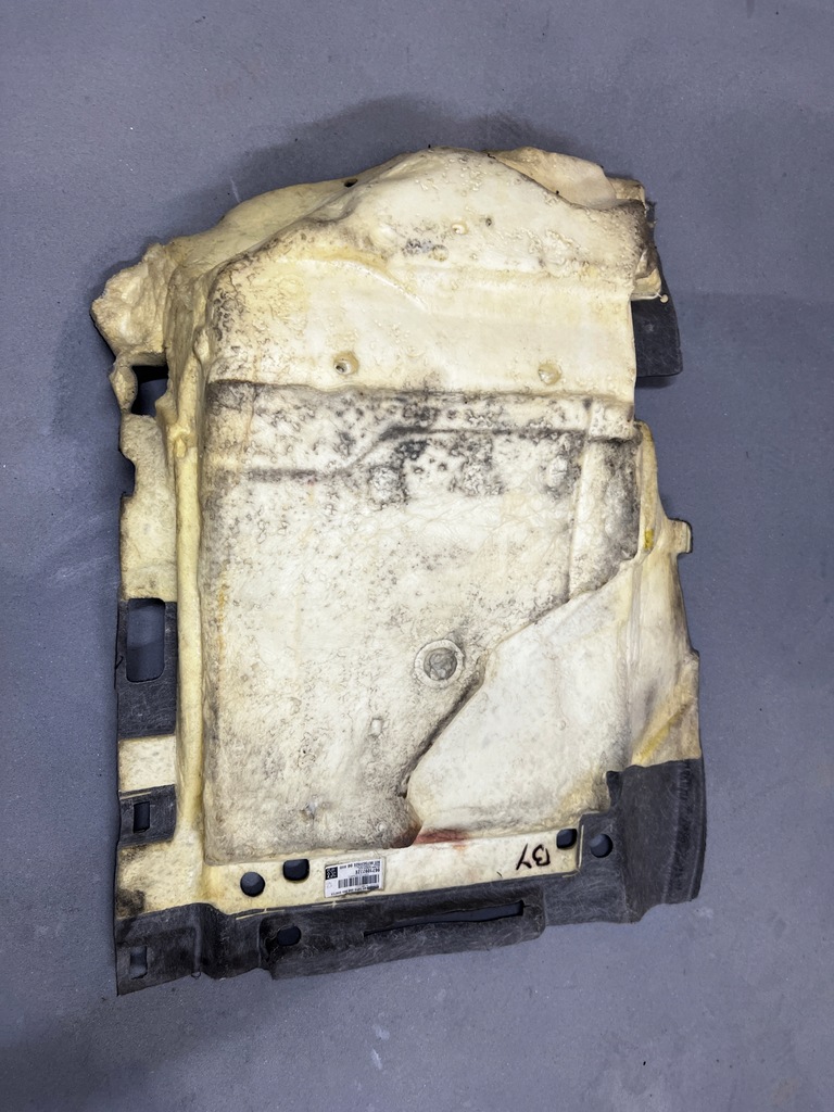 фото №8, Обшивка килимки перед peugeot 508 i europa l/p