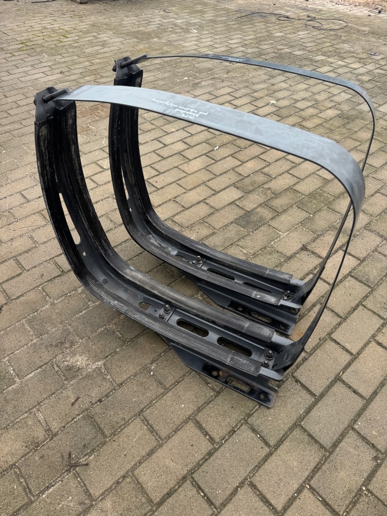 фото №1, Кронштейн кронштейн бака топлива pod zabudowę межосевая actros mp 4