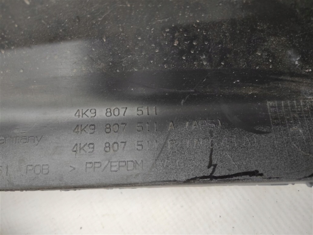 фото №9, Audi оригінальний номер 4k9807511 бампер