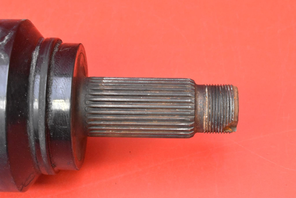 Привідний вал ліва задній автоматична коробка передач p860983802 bmw x5 f15 3.0i 306 km xdrive 13-18 в Україні