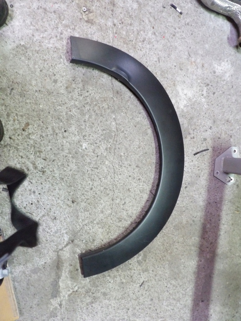 фото №1, Молдинг крила правий задня citroen c4 cactus