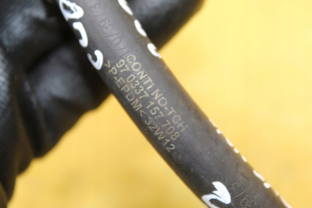 фото №7, Шланг турбіни 057121597r cayenne 4.2 tdi cud