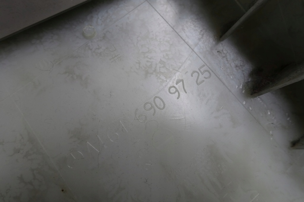 фото №5, Mercedes w164 ml gl x164 накладка блок двигателя левый защита стойка левая