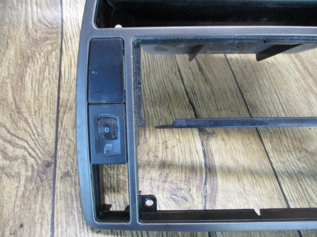 фото №15, Рамка 1 din passat b5 карбон карбон радио консоль /