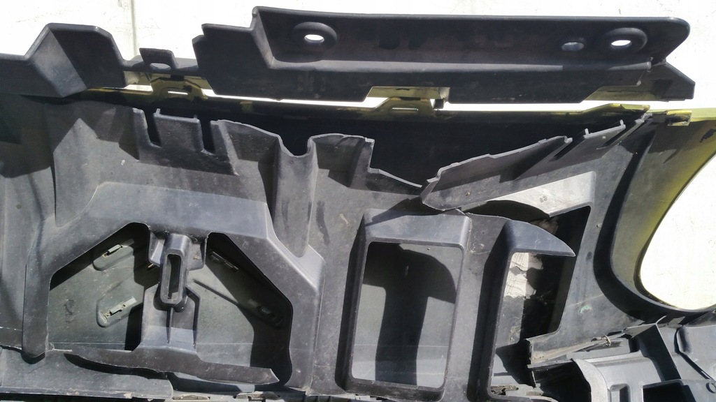 фото №13, Бампер передний citroen c3 picasso karc