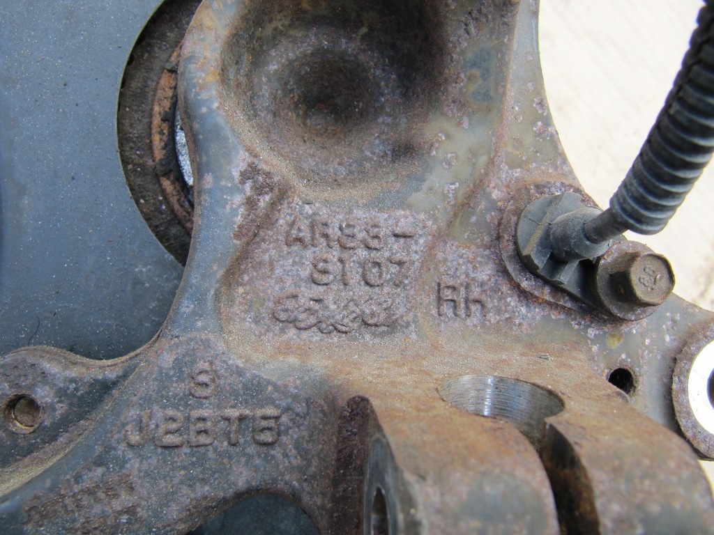 фото №10, Ford mustang v lift 13- 14 , 3.7 поворотный кулак перед передняя левая правая ступица