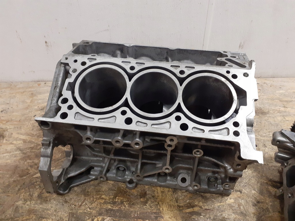 фото №5, Genesis g80 3.8 awd 2015 блок двигателя головка поршень