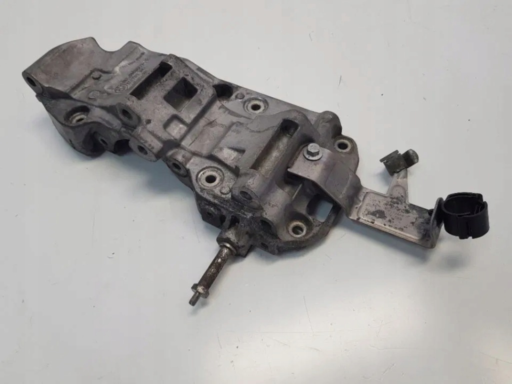 Кронштейн кронштейн кронштейн генератора bmw x5 f15 4.0d x6 f16 3.0d n57 в Украине