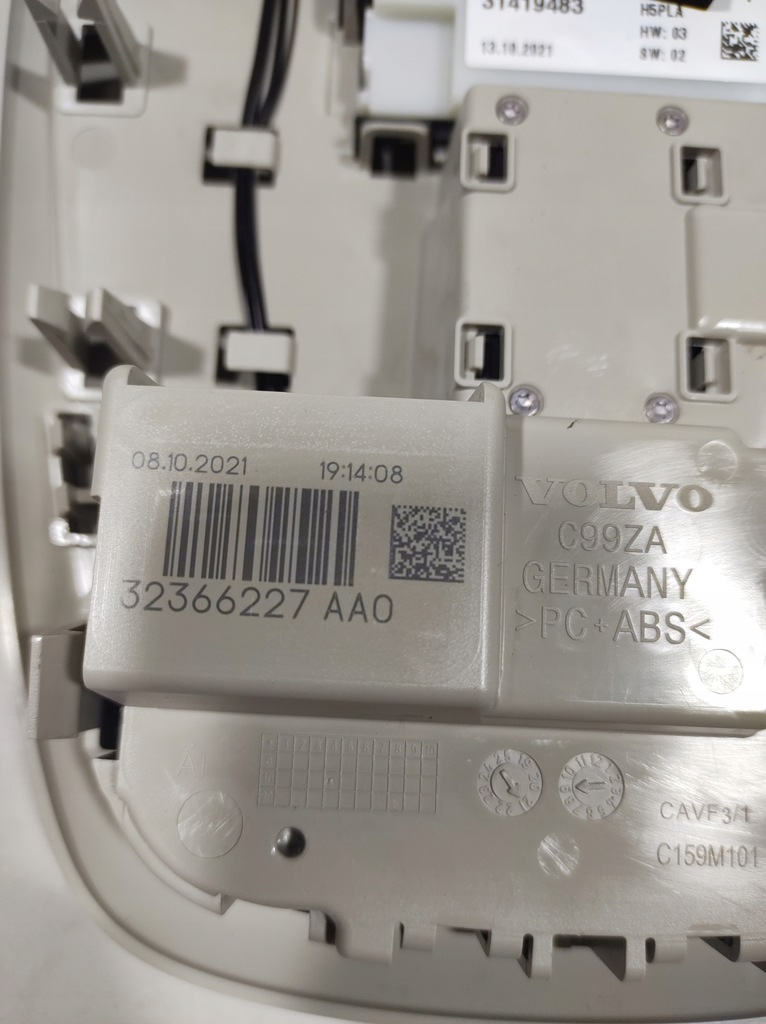 фото №6, Volvo xc40 21r потолок лампа кабины 31419483
