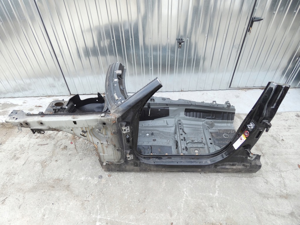 фото №1, Bmw 1 e87 чверть лівий перед лонжерон ліва