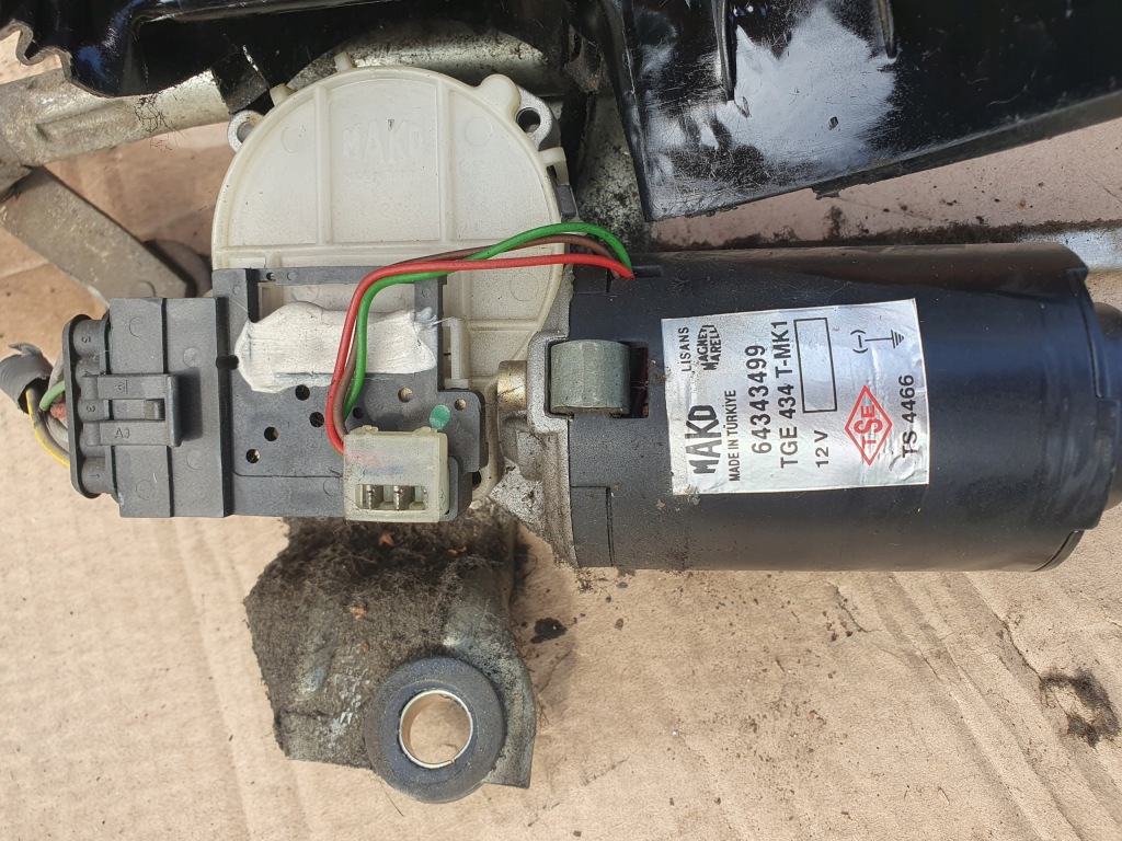 Радіатор води кондиціонер вентилятор fiat albea 03r 1.2 бензин герметичні справні Зі Шроту