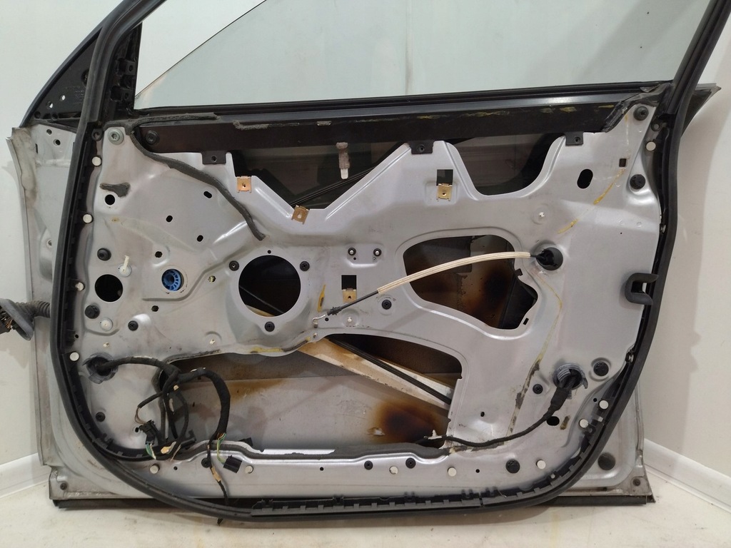 фото №15, Дверь правый перед передние audi a8 s8 d3 ly7w