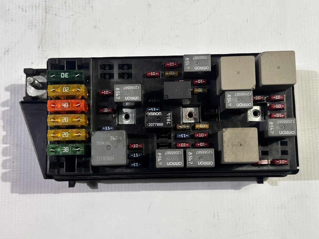 фото №6, Коробка предохранителей предохранители chevrolet corvette c5