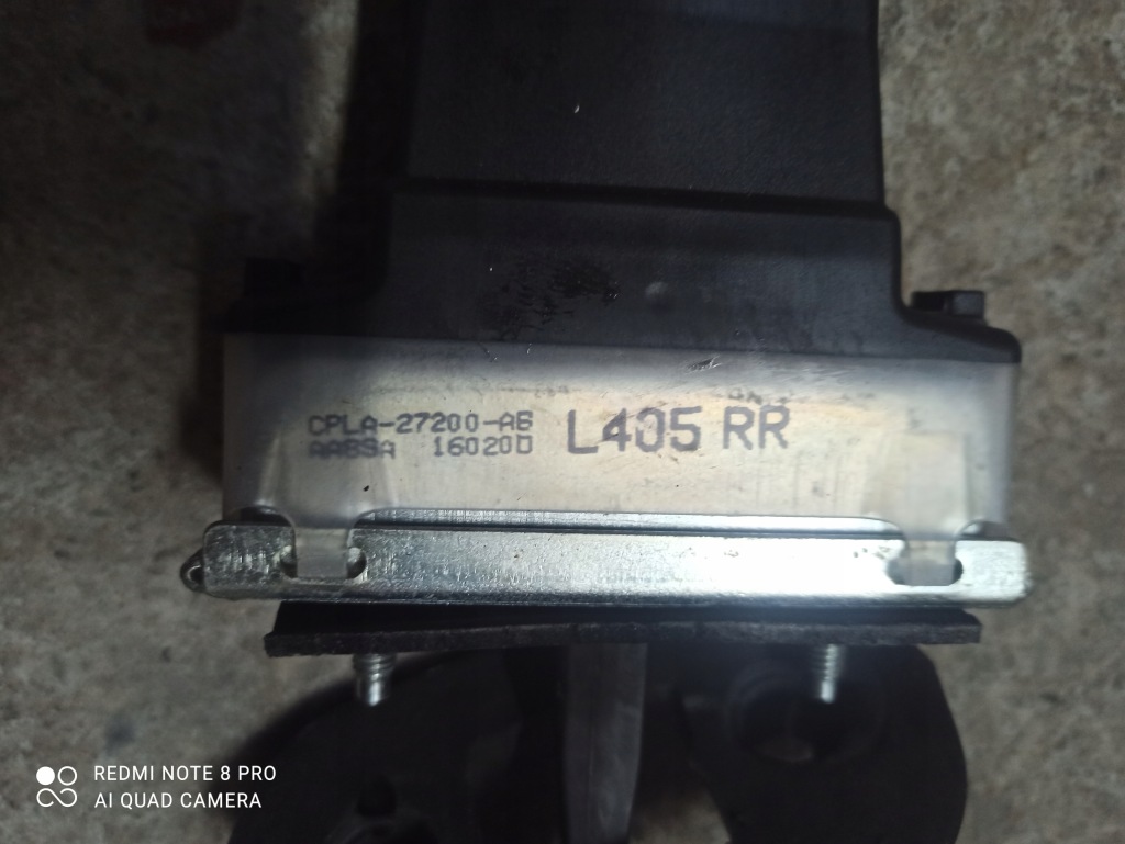 Обмежувач двері l/p задній vogue l405 cpla-27200-as Доставка