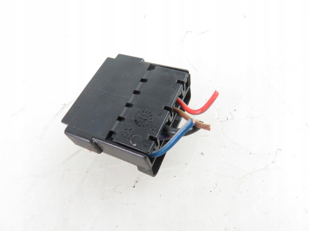 фото №5, Вкладиш лампи правий задня opel corsa d