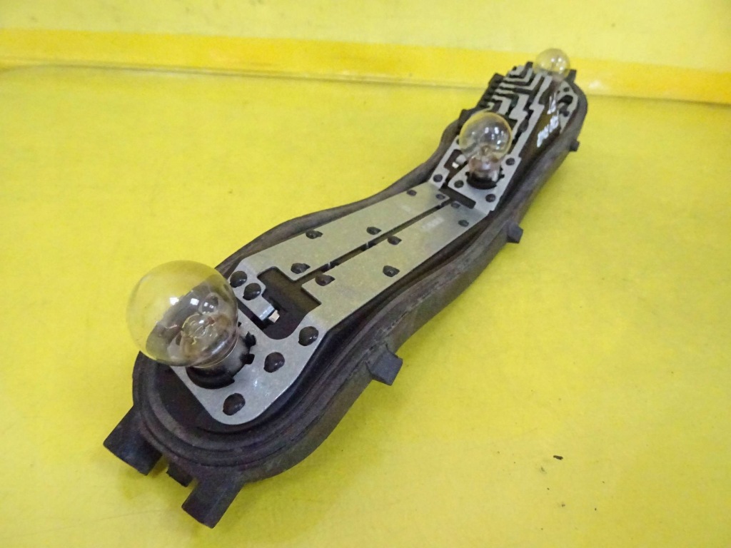 Купити Вкладиш лампи правий задній smart forfour 27969016 nr115