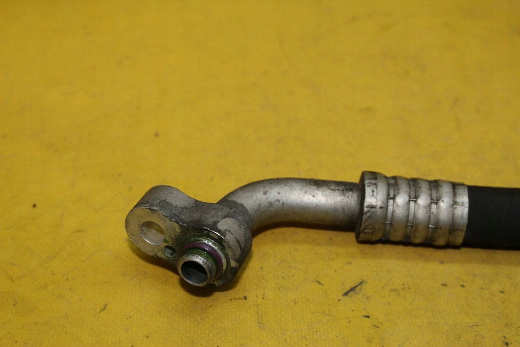 фото №4, Шланг кондиціонера 1.6 8v 1j0820721d a3 8l