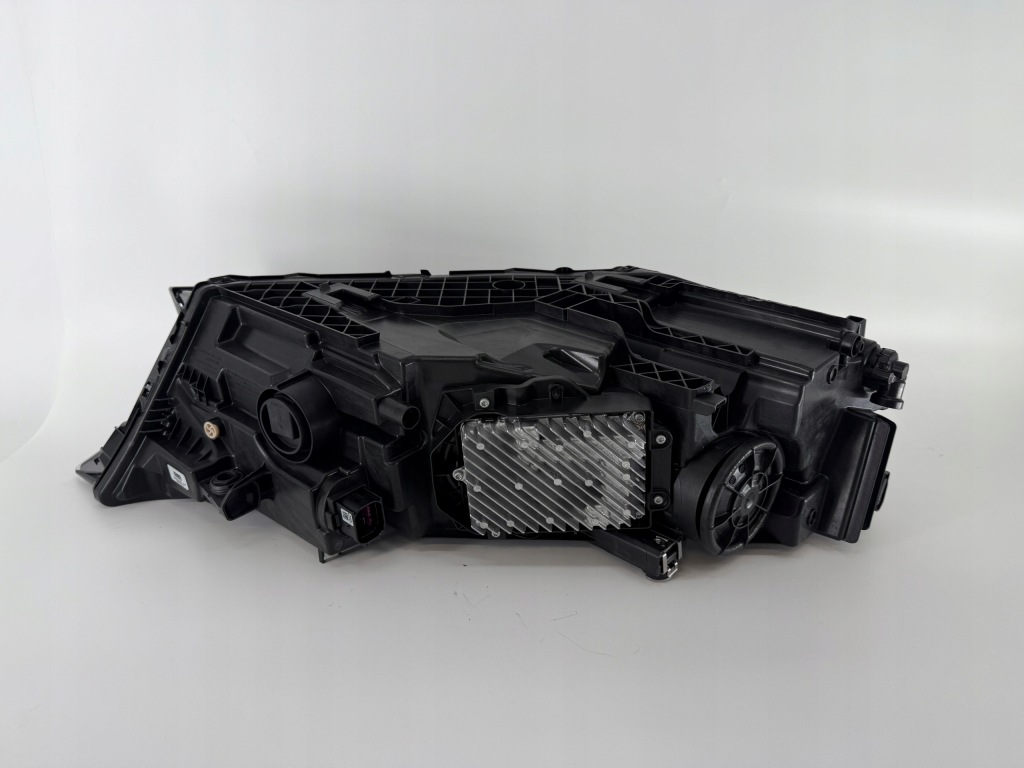 Audi q7 4m0 рестайлинг  full led matrix фара левая правая в Украине