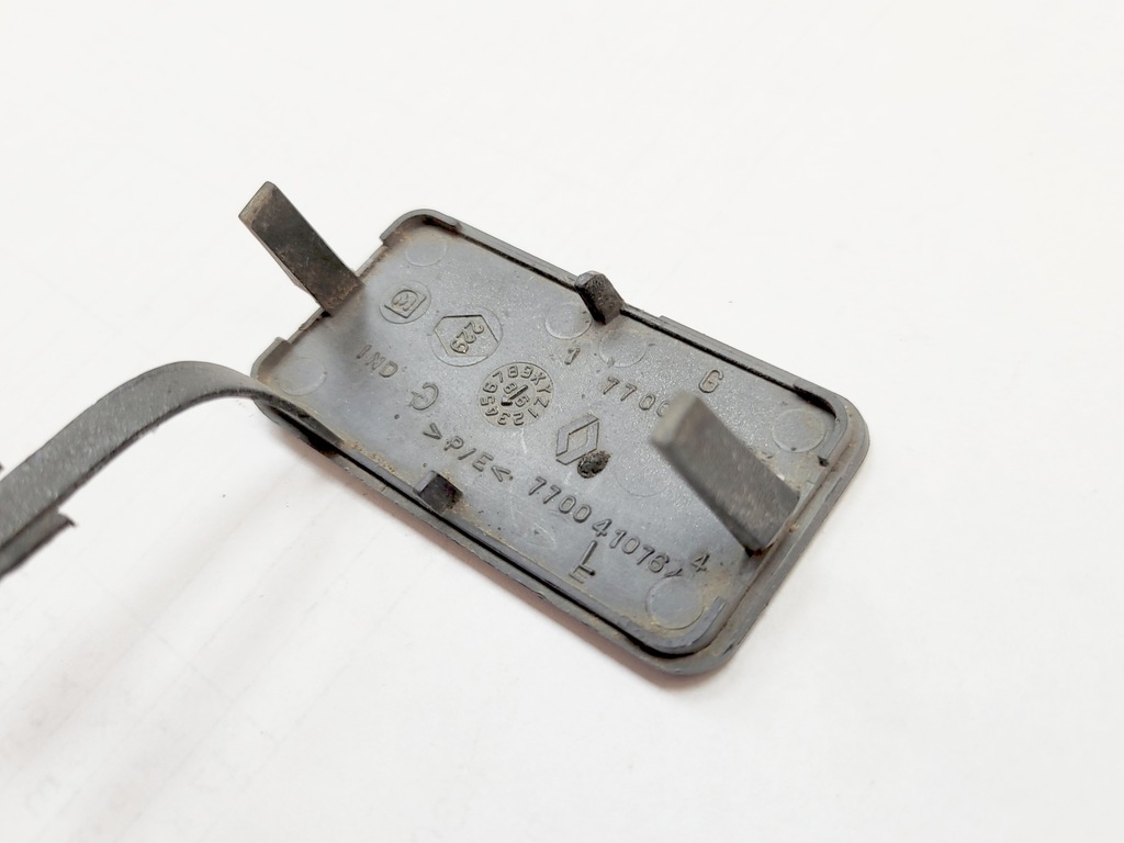 фото №4, Заглушка бампера захист фаркоп задня задня renault clio ii 2 7700410763