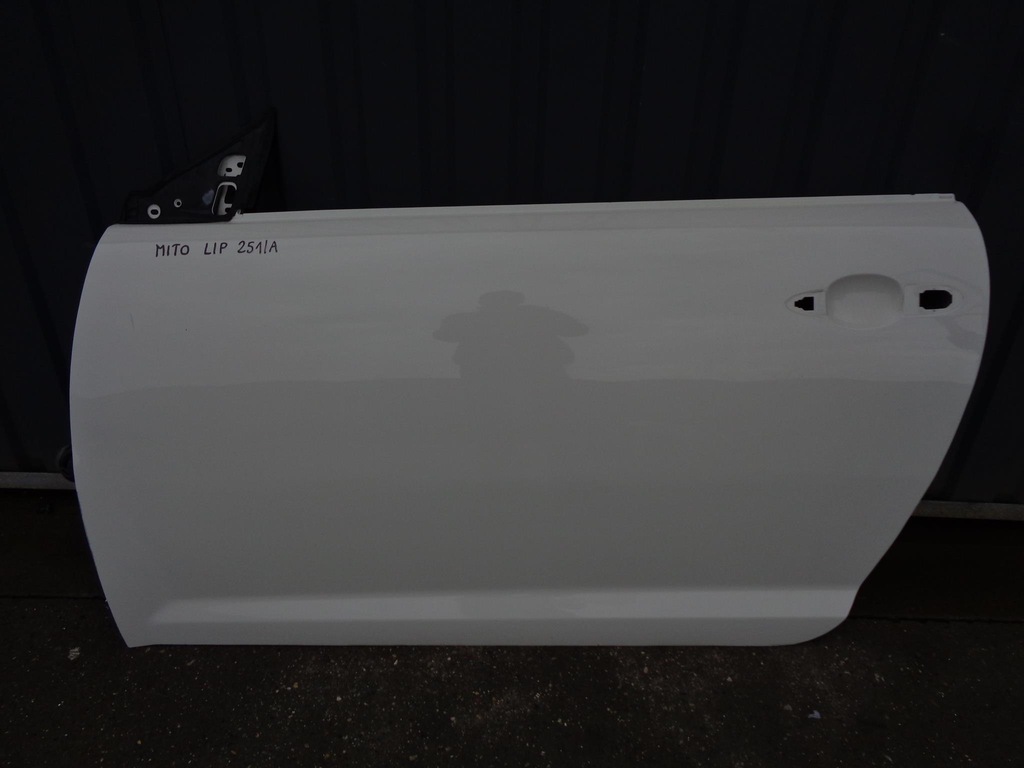 фото №1, Дверь боковой alfa romeo mito 08- левая kod 251/a