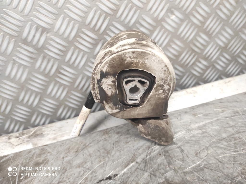 фото №9, Кронштейн подушка двигуна opel insignia a 2.0 turbo