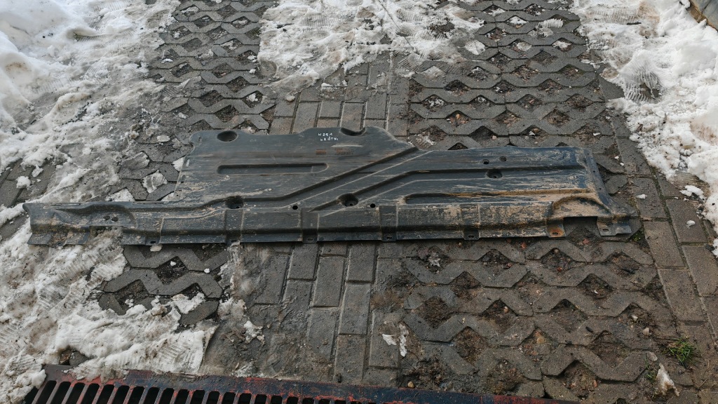 фото №1, Защита подвеска левая mercedes r klasa w251 a2516190138