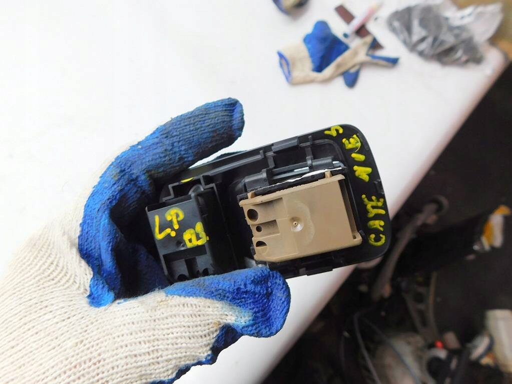 фото №7, Porsche cayenne 03-10 перемикач скло 7l5959851