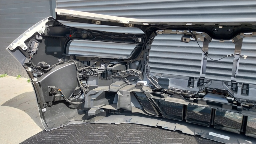 фото №11, Bmw 7 g70 бампер перед передний m-pakiet c4a oxidgrau