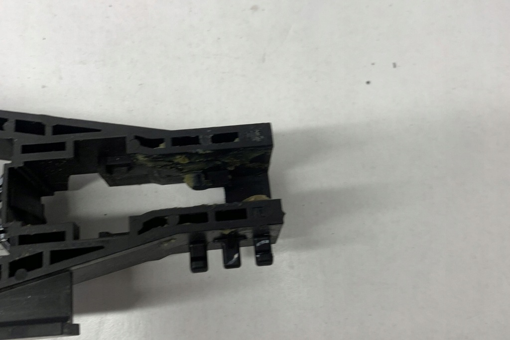 фото №9, Рамка ручка передних левых дверь jeep cherokee kl 68084837 2.4l