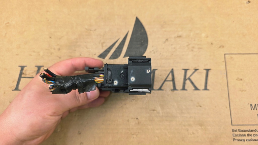 фото №10, Ford focus mk3 c-max mk2 2011 r. колодка штекер насоса abs esp bv61-2c405-af