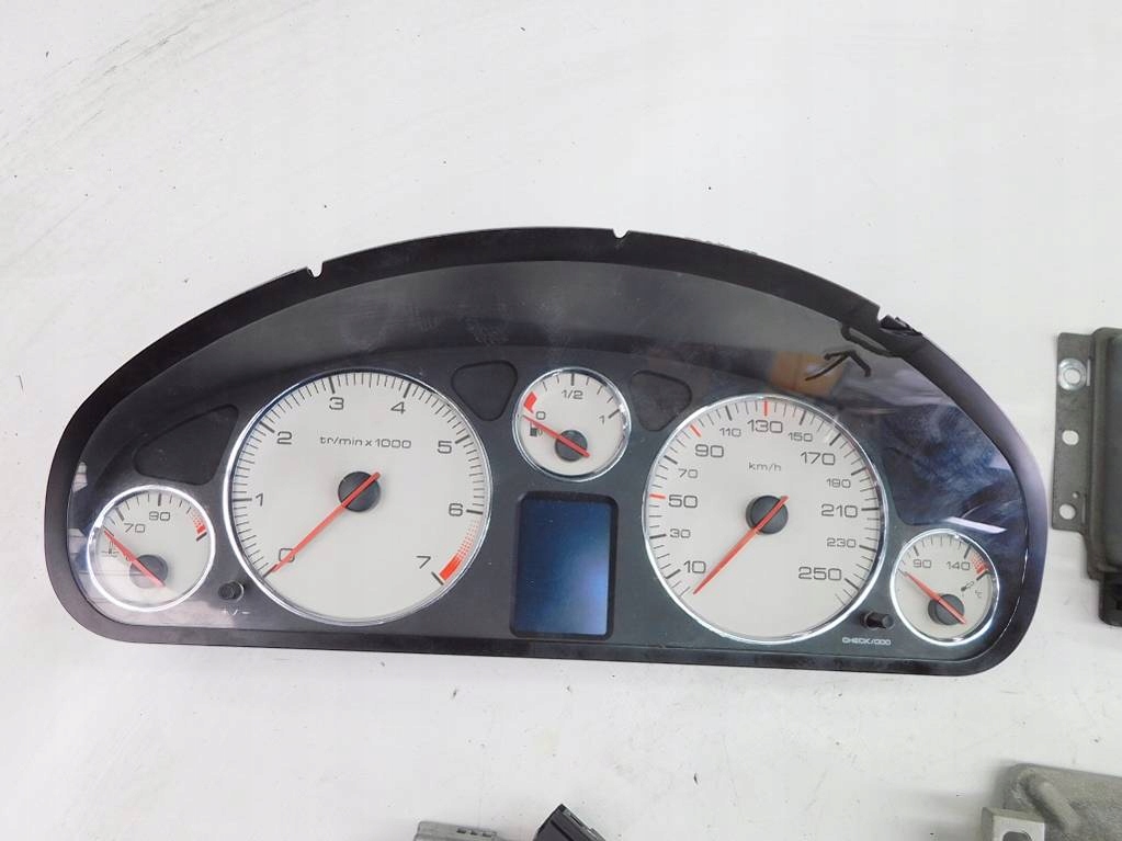 фото №3, Peugeot 407 sw 2.2 16v 2005r набор стартовый