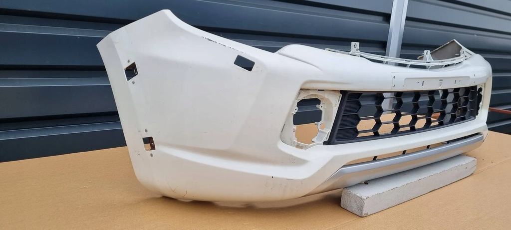 фото №7, Mitsubishi l200 2015- бампер перед оригинал c268