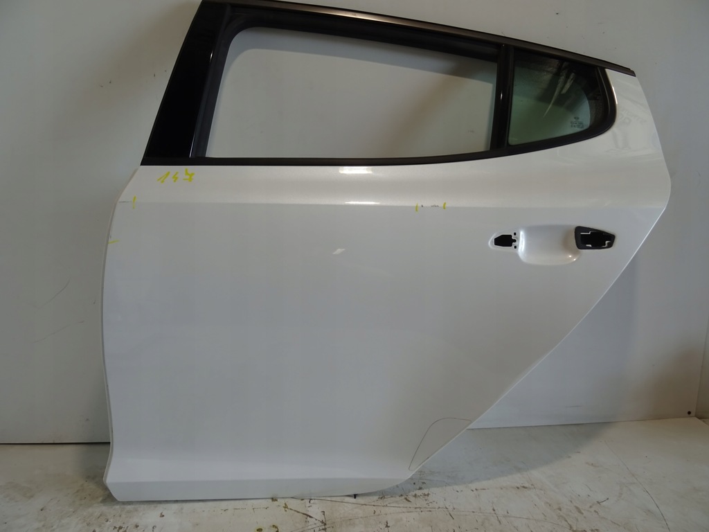 фото №1, Kia stinger gt левая задние дверь